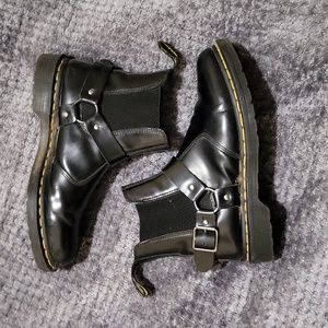 Doc Martens Wincox boot in black